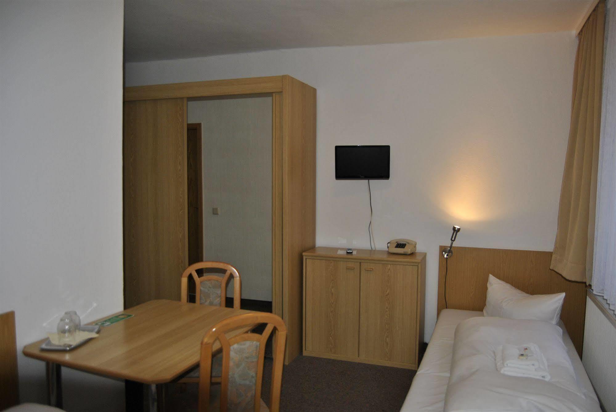 Hotel Heidenschanze Дрезден Екстериор снимка